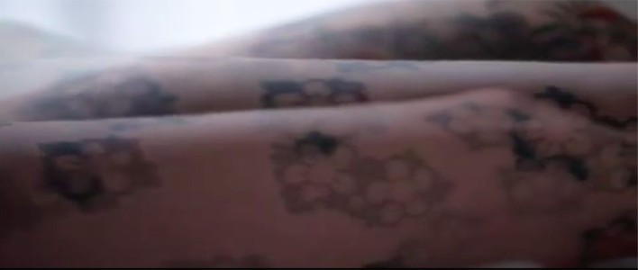 Nitido.Completely out of Focus